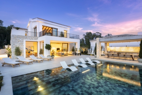 SPANISH CORNER – VILLA-Charming Marbella